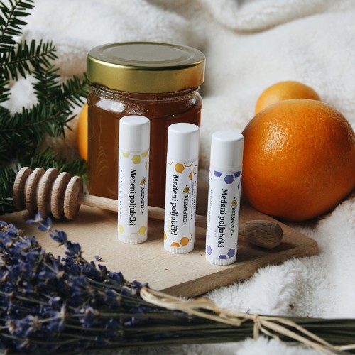 Medeni poljubček - balzam za ustnice z medom 4,5 ml