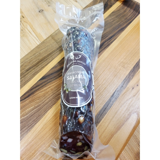 Divjačinska salama z bučnimi semeni (62 % divjačinskega mesa)-Mesnine