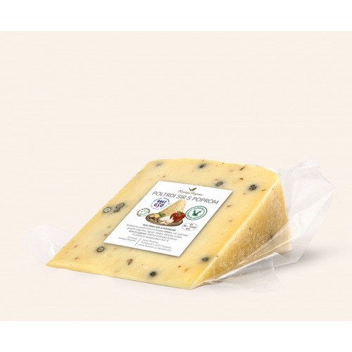 Hišni kravji sir s poprom, kmetija Škrjanec Hišni kravji sir s poprom, kmetija Škrjanec