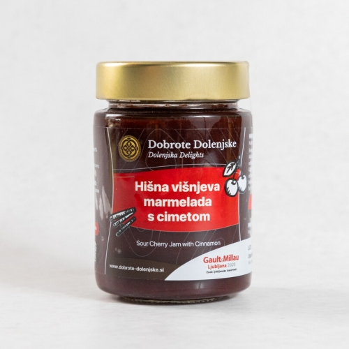 Hišna ekstra domača višnjeva marmelada s cimetom (190 g) Hišna ekstra domača višnjeva marmelada s cimetom (190 g)