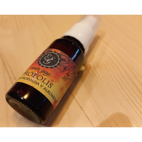 Propolis s pršilko 20ml-Med in medeni izdelki